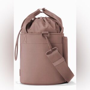 Dagne Dover Nico Bucketbag in Dune